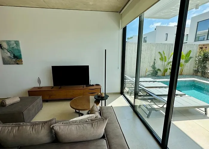 Elysian Blue 4 * Pafos