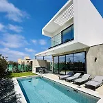 Villa Elysian Blue 4 *