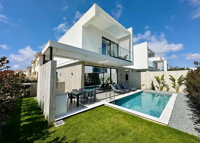 Elysian Blue 4 Villa *